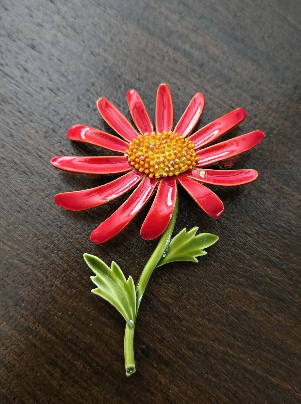 Coro Red Enamel Daisy Flower Brooch with Yellow Center Green Leaves
